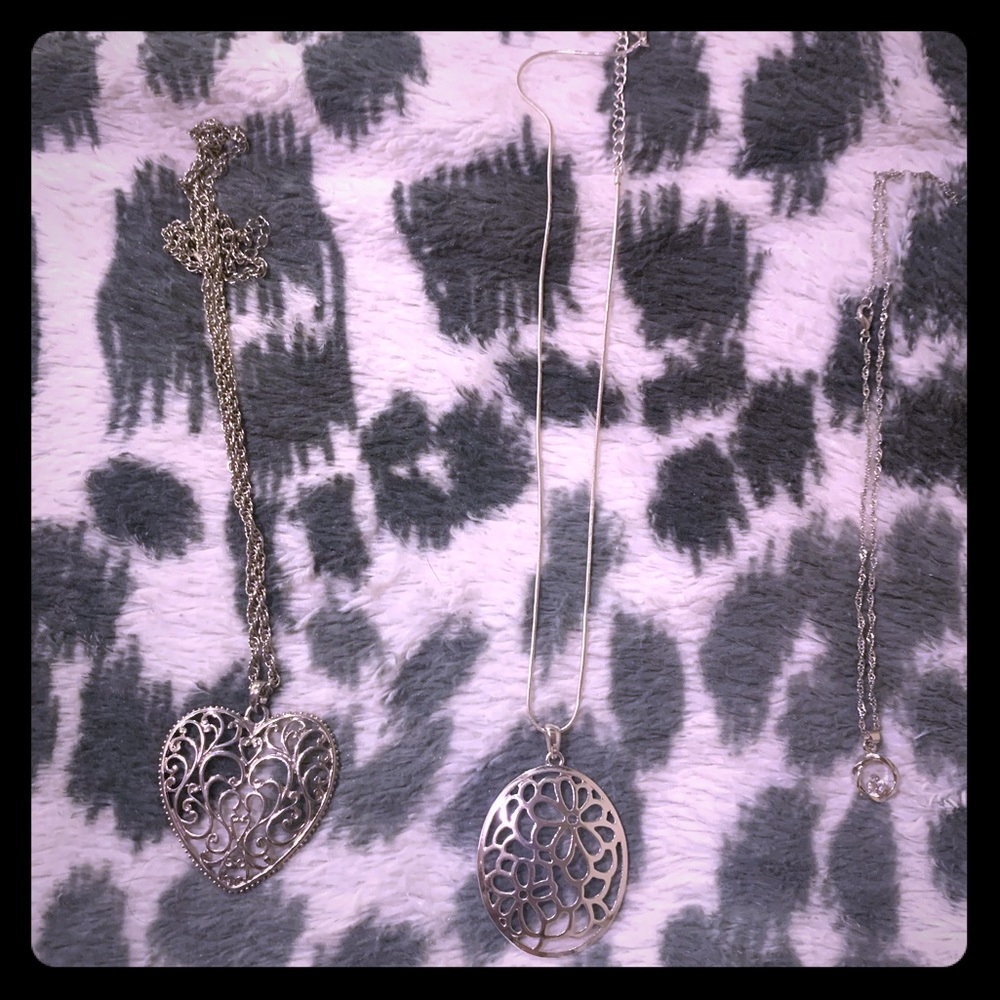Necklace set of 3